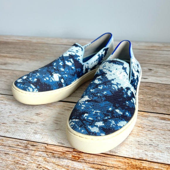 Rothy’s Shibori “The Butcher’s Daughter” Sneakers, Size 8 - Picture 3 of 12